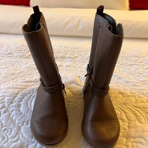 Old Navy Kids Brown Boots